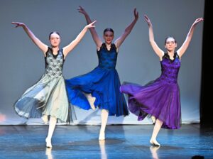 Senior Dance - 1 - Tues @ 5:45pm, 45m